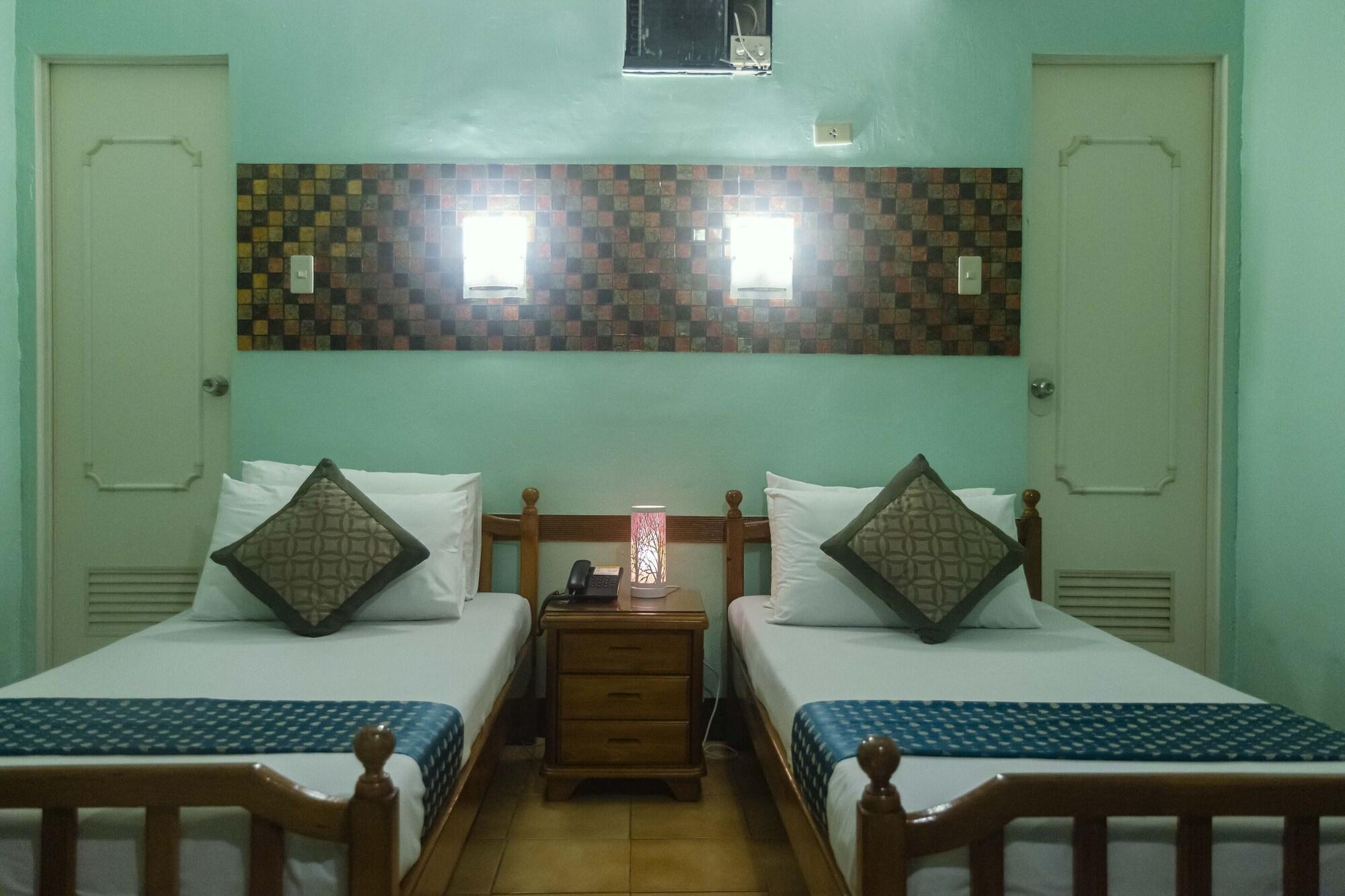 Saint Illian'S Inn Makati Μακάτι Εξωτερικό φωτογραφία