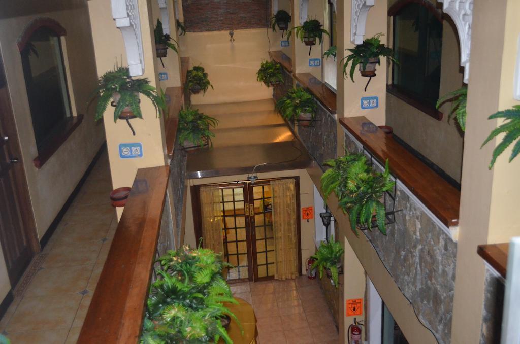 Saint Illian'S Inn Makati Μακάτι Εξωτερικό φωτογραφία