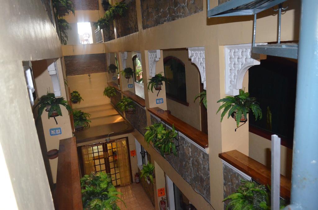 Saint Illian'S Inn Makati Μακάτι Εξωτερικό φωτογραφία